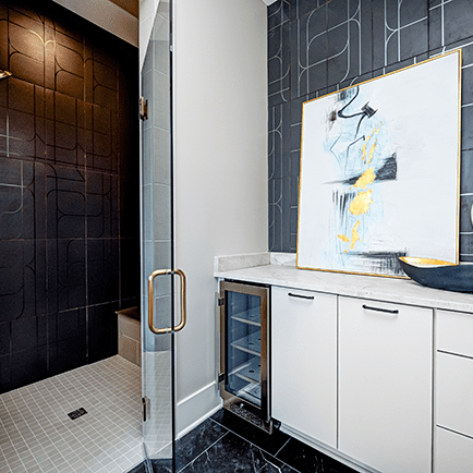 A black and white tiled bathroom.
